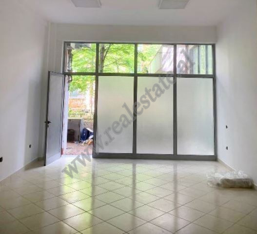 Commercial space for rent in Islam Alla Street in Tirana.
It is located on the ground floor of a ne